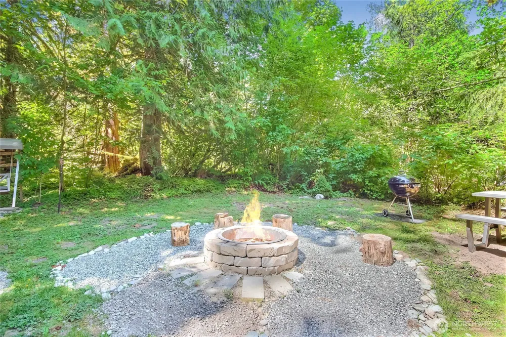64455 NE 180th Street Baring, WA 98224