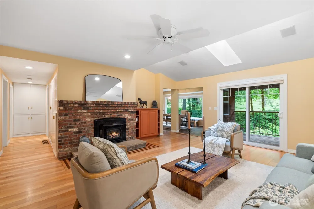 10315 NE 156th Street Brush Prairie, WA 98606