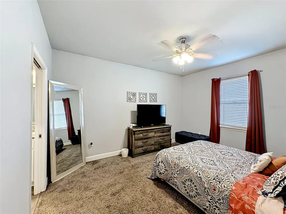1885 SW 245TH TERRACE Newberry, FL 32669