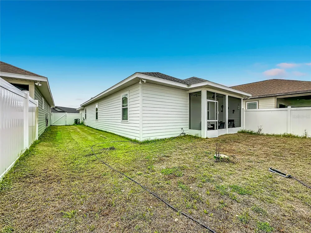 1885 SW 245TH TERRACE Newberry, FL 32669