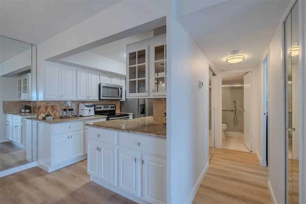 10355 PARADISE BOULEVARD #511 Treasure Island, FL 33706