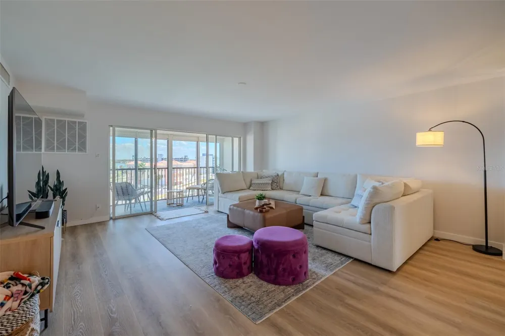 10355 PARADISE BOULEVARD #511 Treasure Island, FL 33706