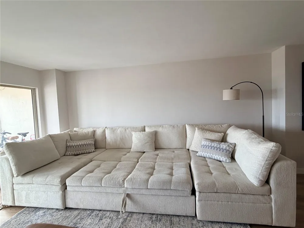 10355 PARADISE BOULEVARD #511 Treasure Island, FL 33706