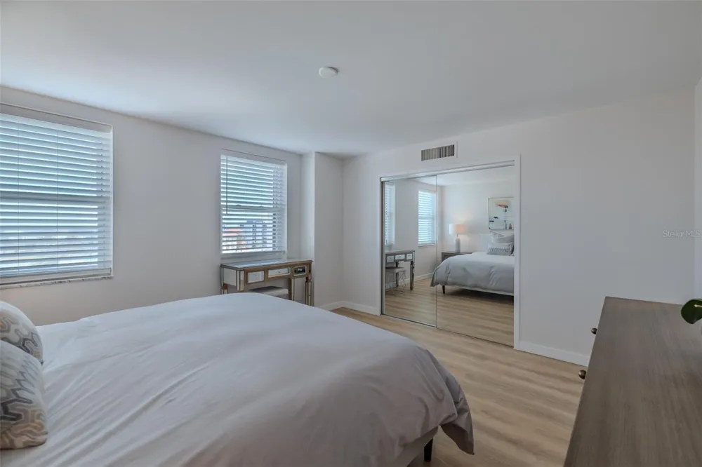 10355 PARADISE BOULEVARD #511 Treasure Island, FL 33706