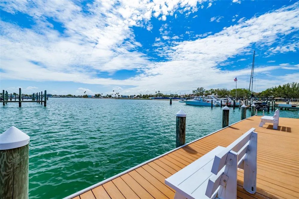 10355 PARADISE BOULEVARD #511 Treasure Island, FL 33706