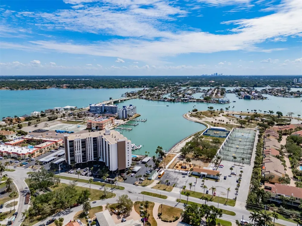 10355 PARADISE BOULEVARD #511 Treasure Island, FL 33706