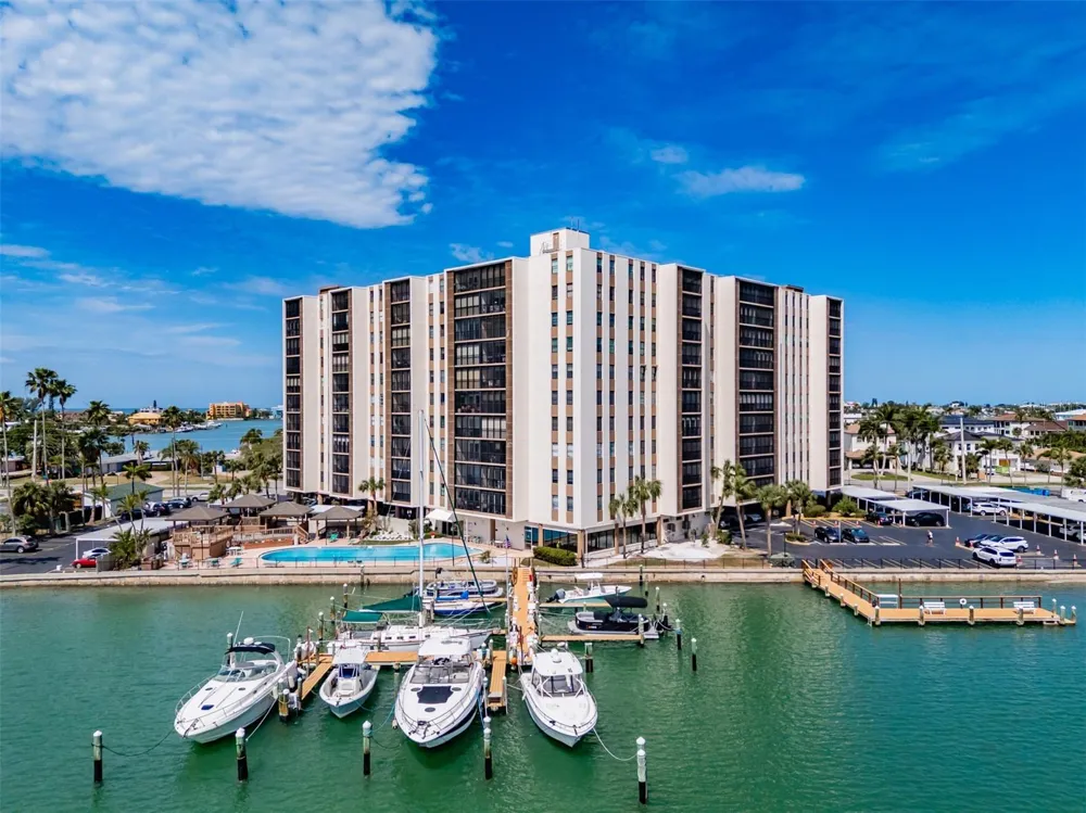 10355 PARADISE BOULEVARD #511 Treasure Island, FL 33706