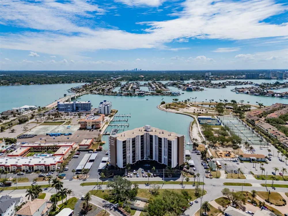10355 PARADISE BOULEVARD #511 Treasure Island, FL 33706