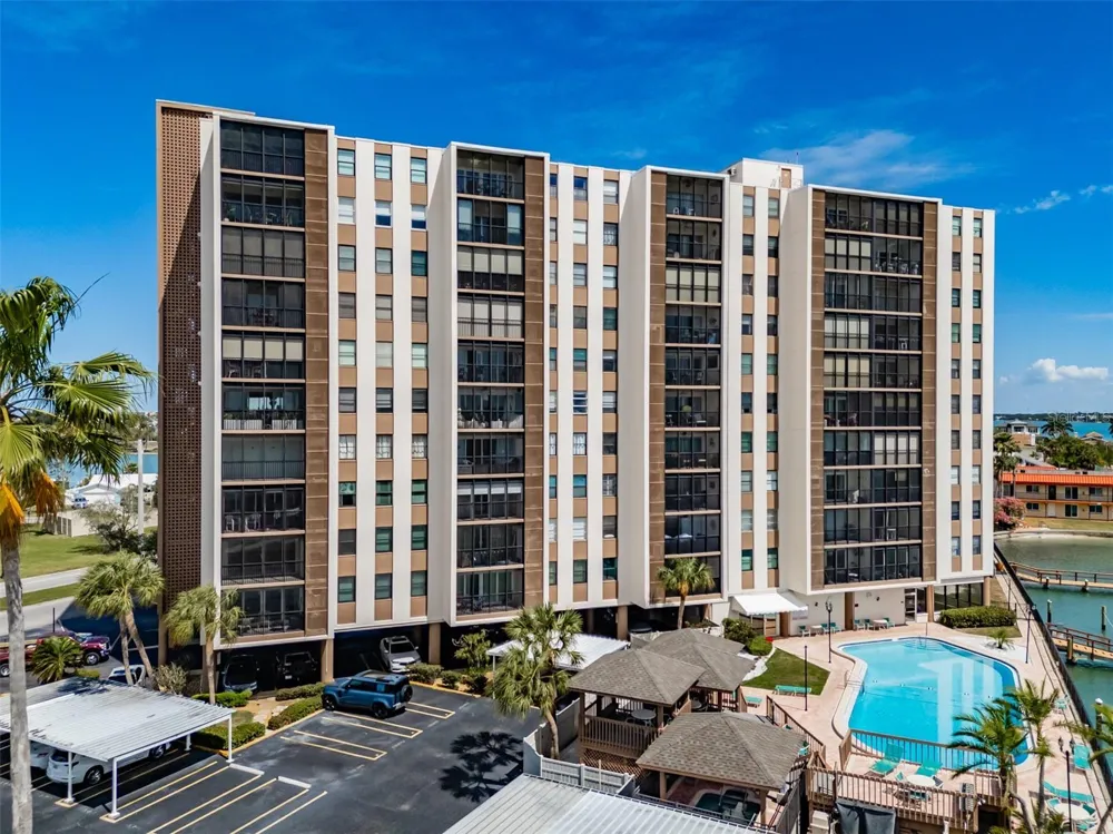 10355 PARADISE BOULEVARD #511 Treasure Island, FL 33706