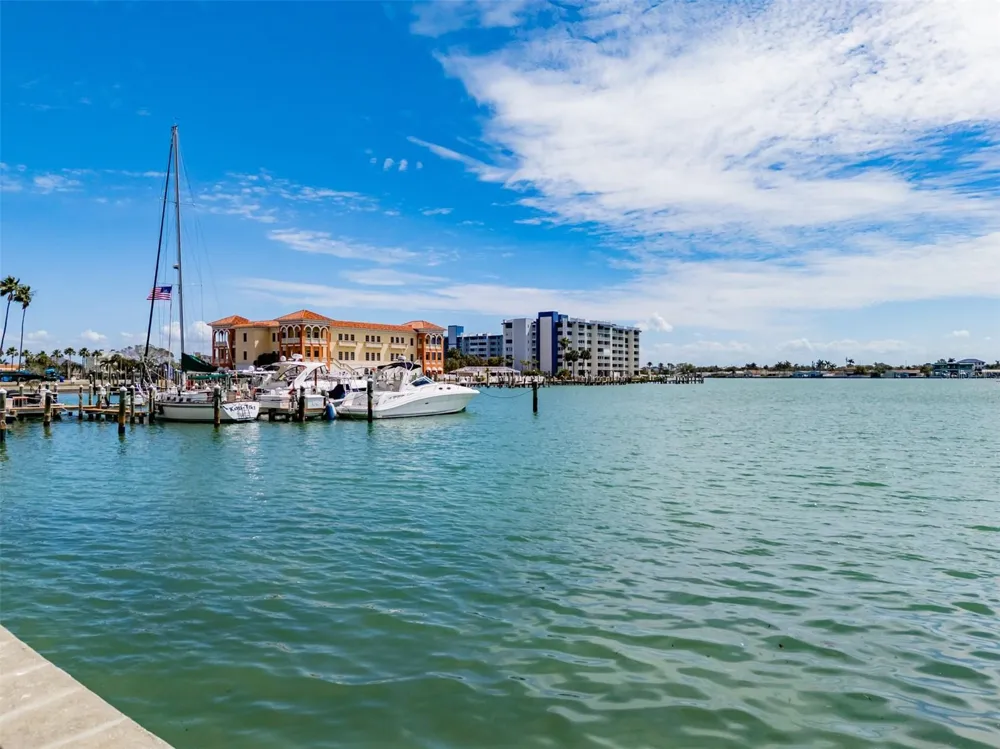 10355 PARADISE BOULEVARD #511 Treasure Island, FL 33706