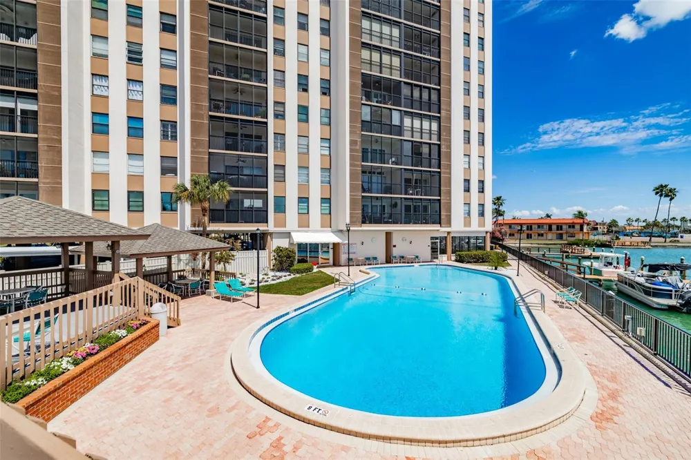 10355 PARADISE BOULEVARD #511 Treasure Island, FL 33706