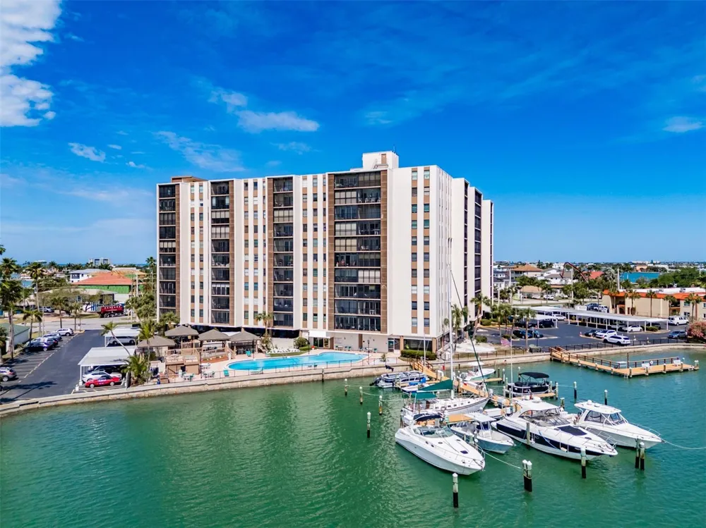 10355 PARADISE BOULEVARD #511 Treasure Island, FL 33706