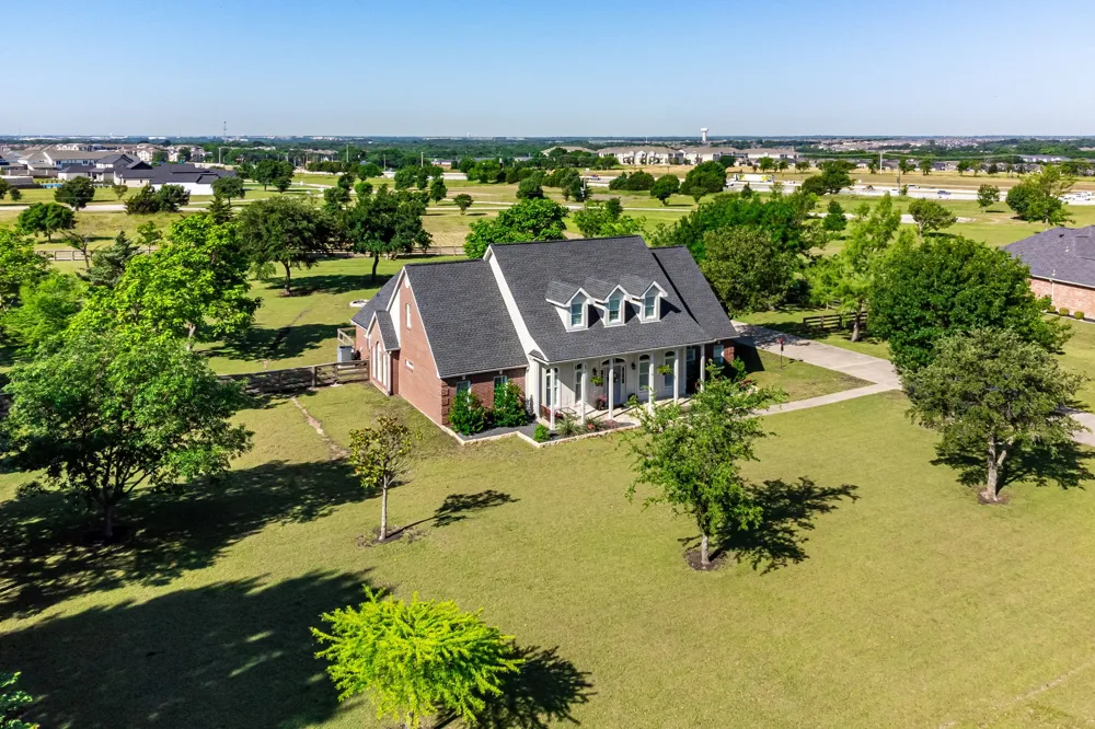 15 Brookhollow Circle Melissa, TX 75454
