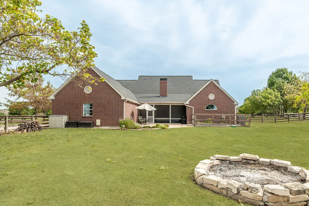 15 Brookhollow Circle Melissa, TX 75454