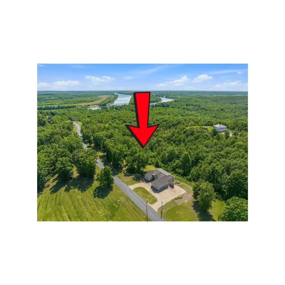 340 Rivers Edge Dr Bath Springs, TN 38311