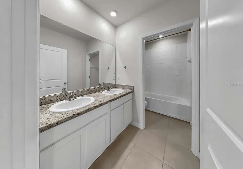 16454 WOODSIDE GLEN Parrish, FL 34219