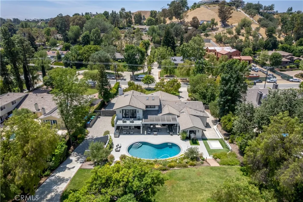 5460 ROUND MEADOW Hidden Hills, CA 91302