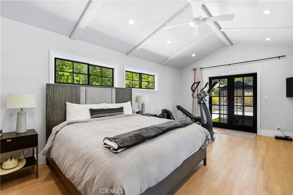 5460 ROUND MEADOW Hidden Hills, CA 91302