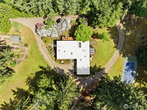 870 10th Lane