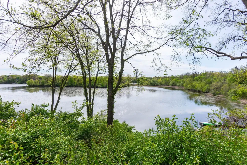 13281 Lake Point Boulevard Van Buren Charter Township, MI 48111