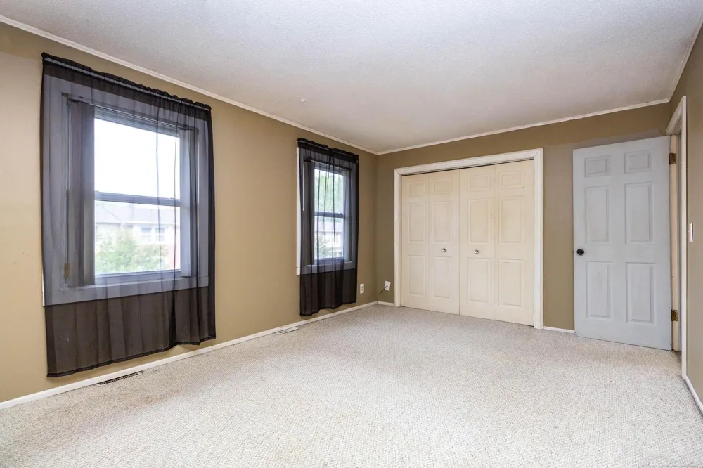 13281 Lake Point Boulevard Van Buren Charter Township, MI 48111