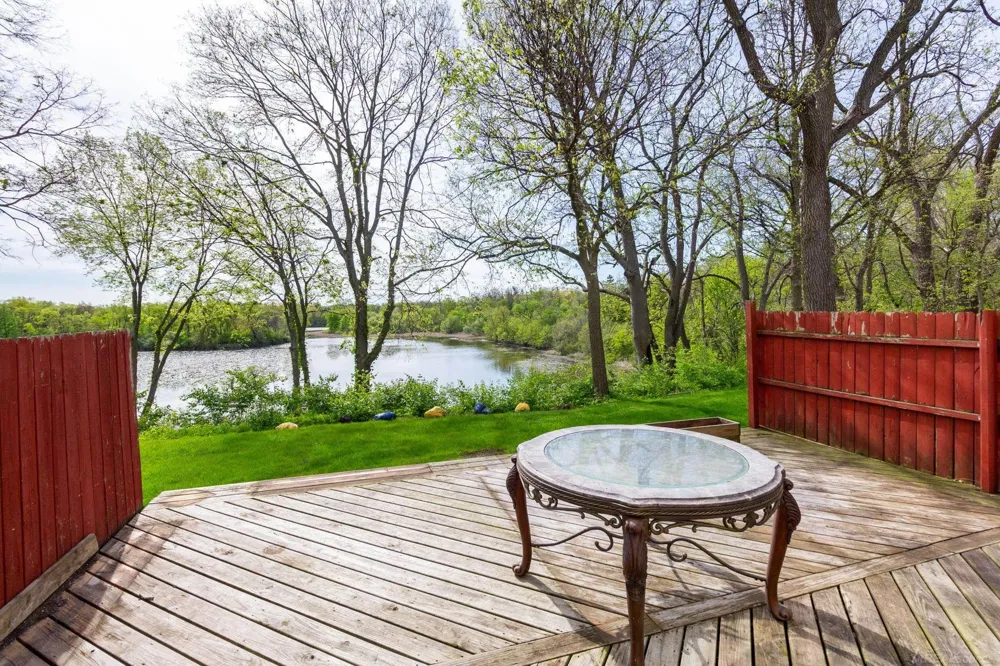 13281 Lake Point Boulevard Van Buren Charter Township, MI 48111