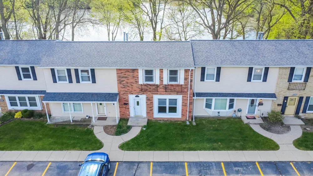 13281 Lake Point Boulevard Van Buren Charter Township, MI 48111
