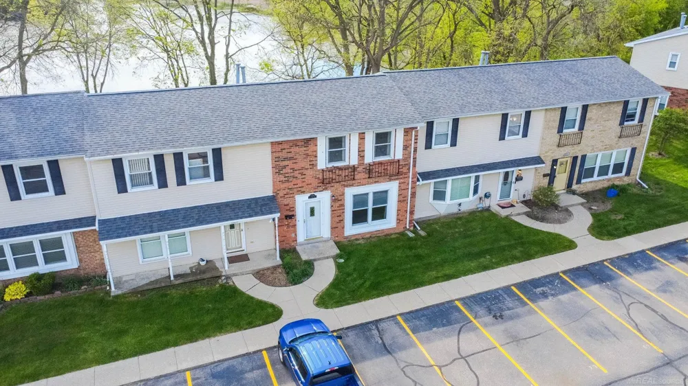 13281 Lake Point Boulevard Van Buren Charter Township, MI 48111