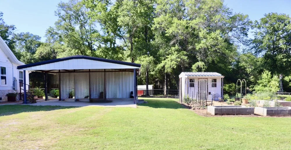 387 County Road 2101 Ivanhoe, TX 75447