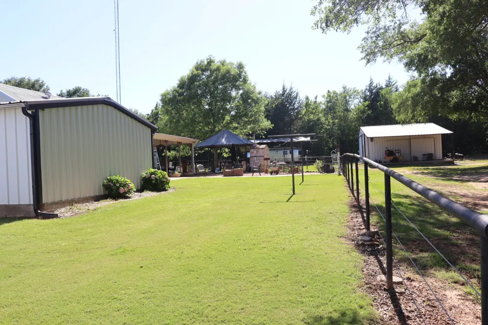 387 County Road 2101 Ivanhoe, TX 75447
