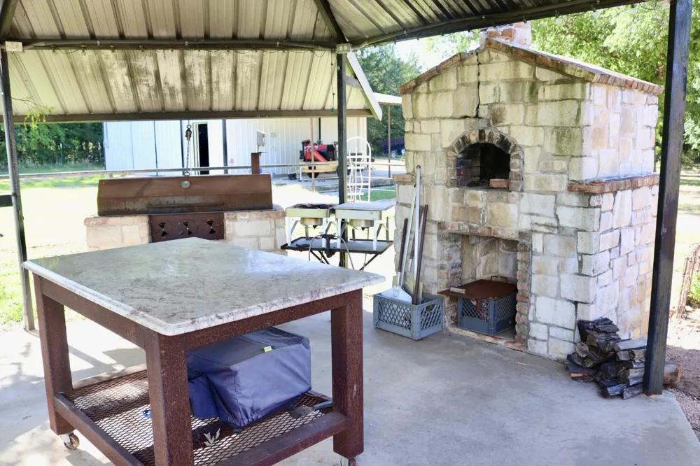 387 County Road 2101 Ivanhoe, TX 75447