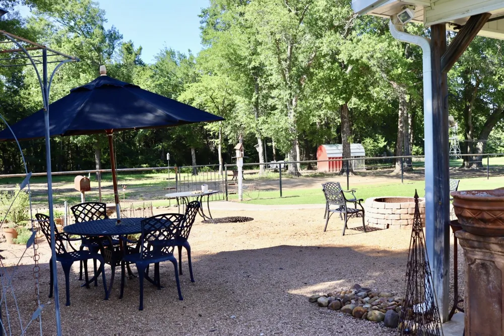 387 County Road 2101 Ivanhoe, TX 75447