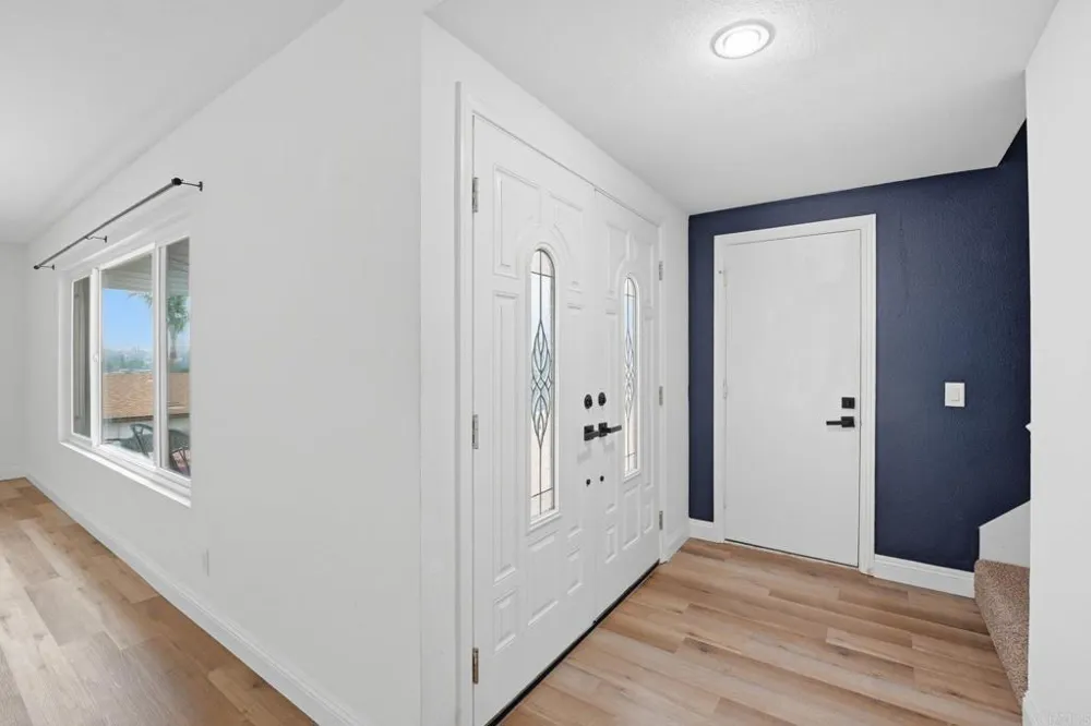13104 Lakeview Granada Drive Lakeside, CA 92040
