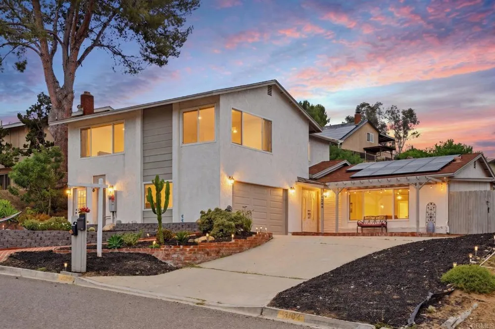 13104 Lakeview Granada Drive Lakeside, CA 92040
