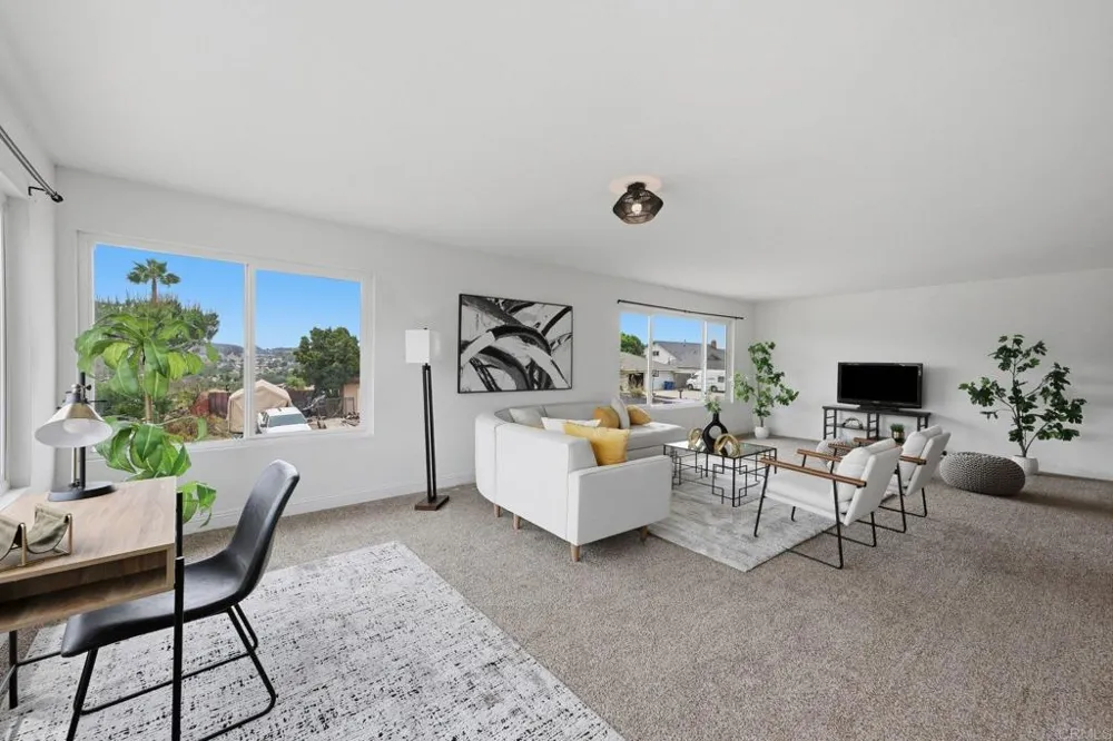 13104 Lakeview Granada Drive Lakeside, CA 92040