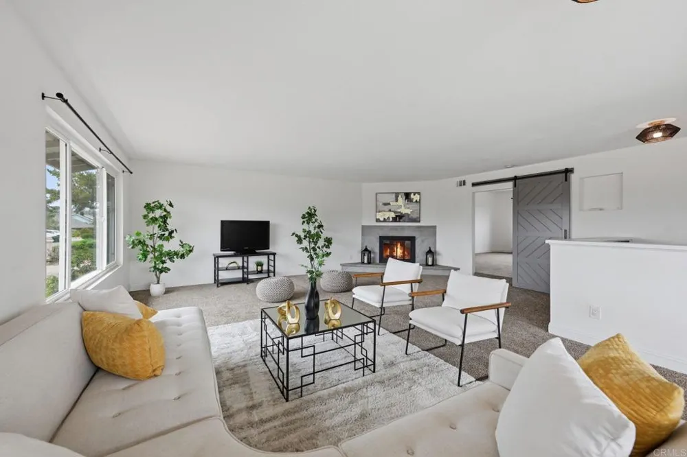 13104 Lakeview Granada Drive Lakeside, CA 92040