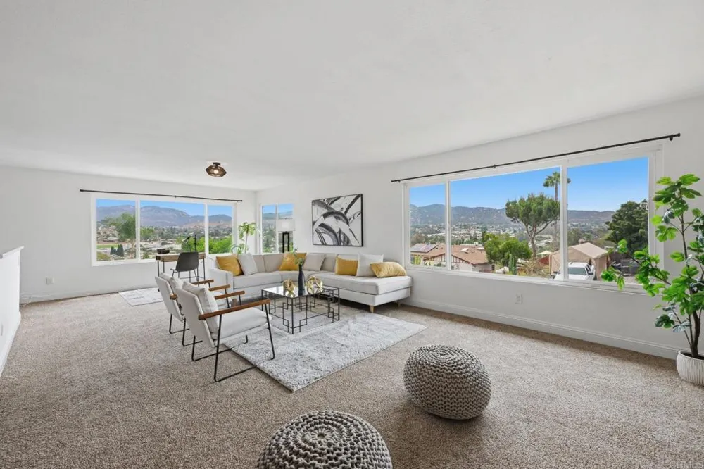 13104 Lakeview Granada Drive Lakeside, CA 92040