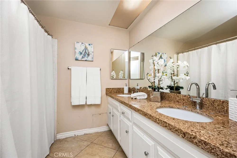 306 Los Padres Lane Placentia, CA 92870