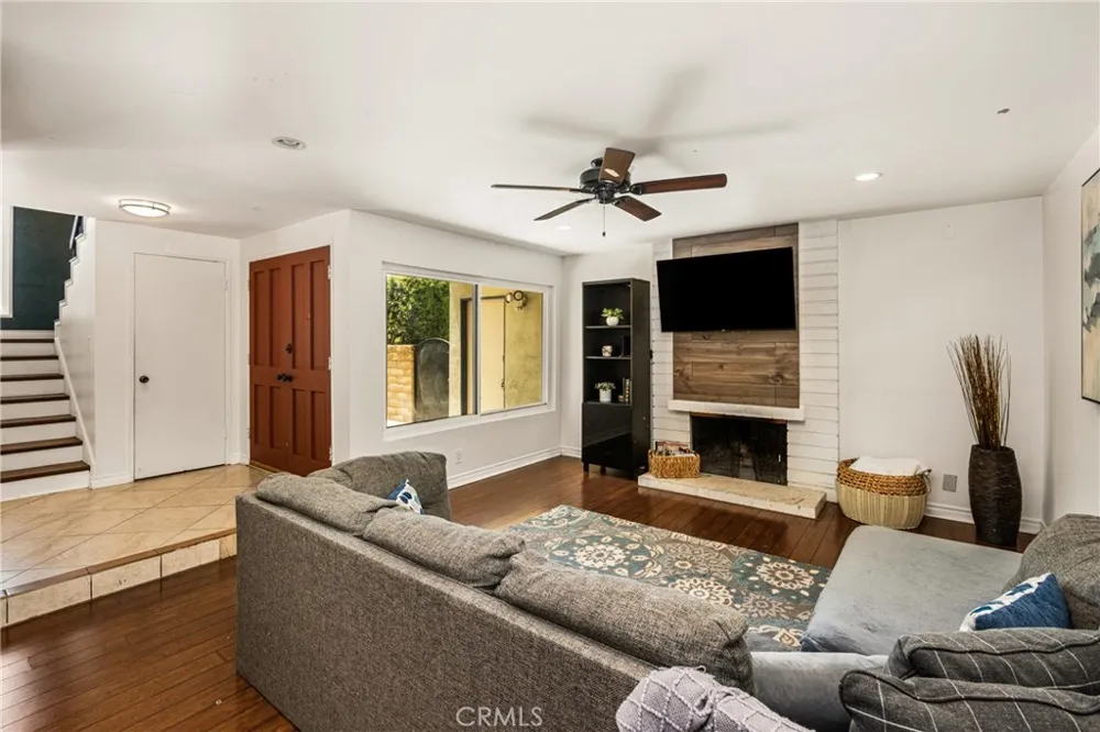 306 Los Padres Lane Placentia, CA 92870