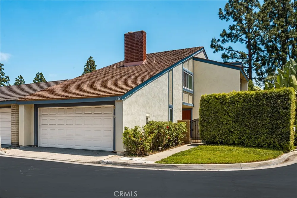 306 Los Padres Lane Placentia, CA 92870