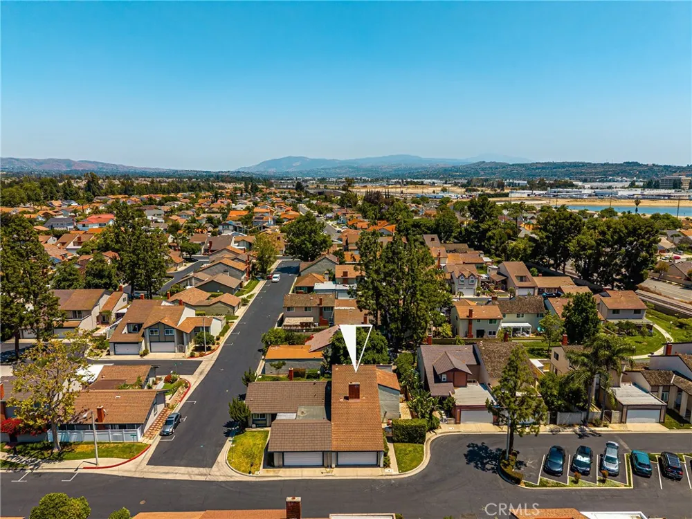 306 Los Padres Lane Placentia, CA 92870