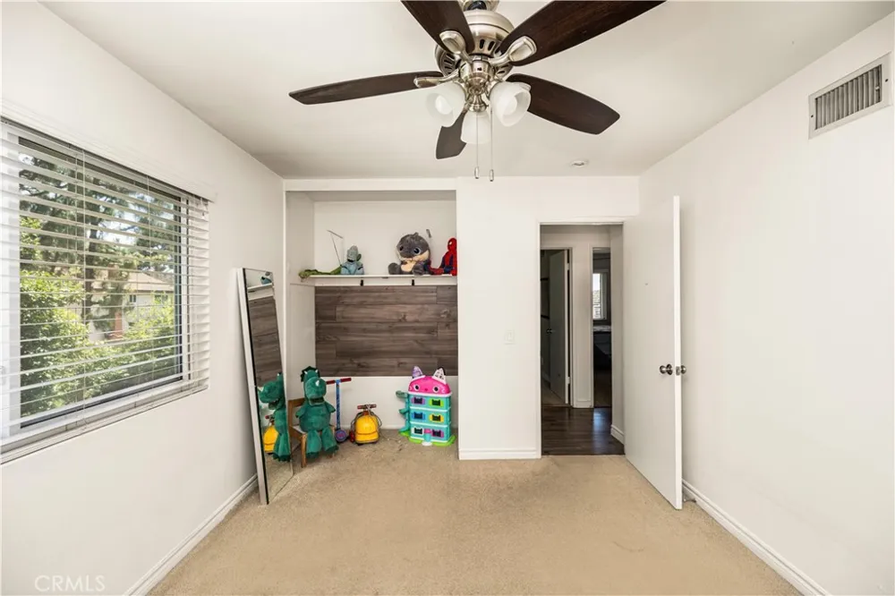 306 Los Padres Lane Placentia, CA 92870