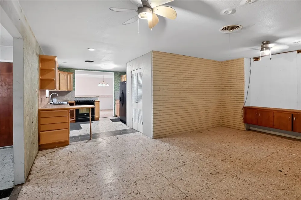 Address Not Shown Corpus Christi, TX 78410