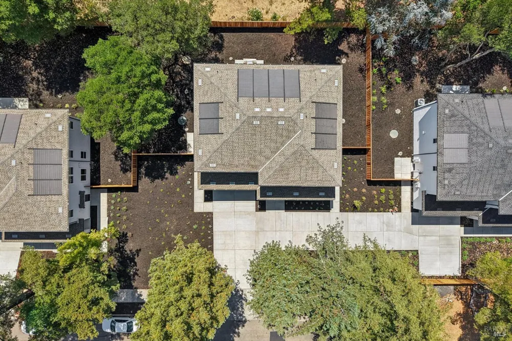 5924 Lyric Lane Santa Rosa, CA 95404