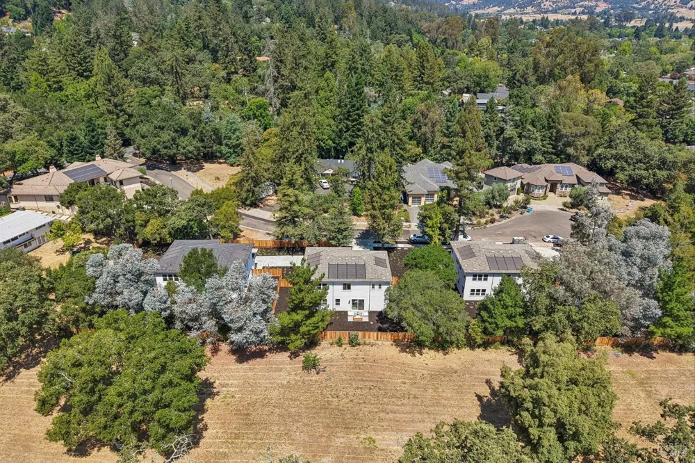 5924 Lyric Lane Santa Rosa, CA 95404