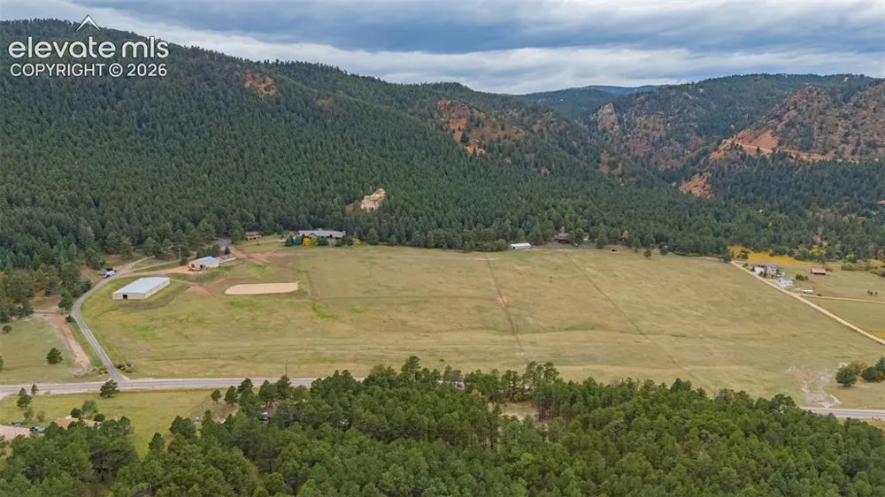 14420 S Perry Park Road Larkspur, CO 80118