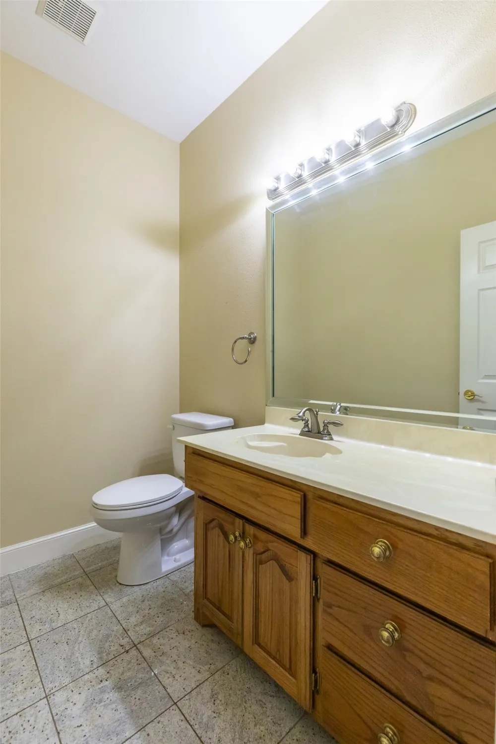 29 Cherry Hills E Abilene, TX 79606