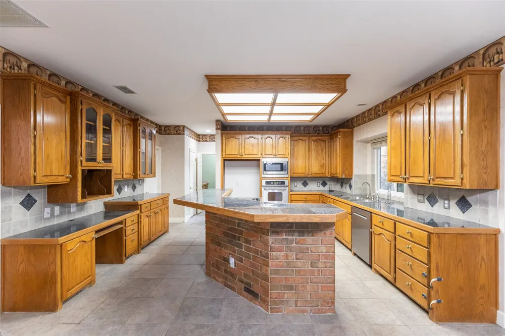 29 Cherry Hills E Abilene, TX 79606