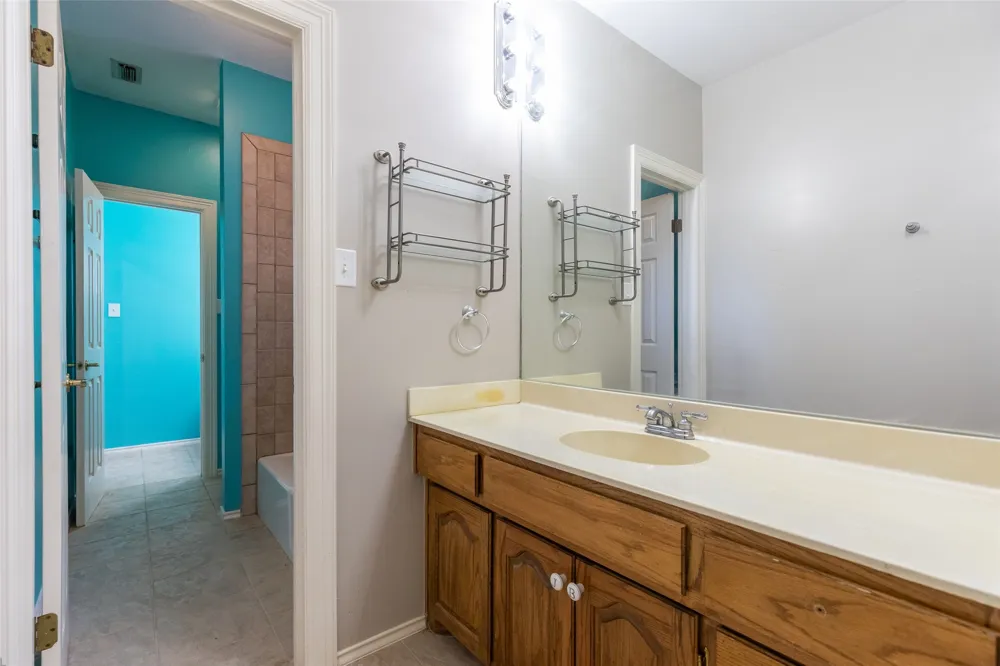 29 Cherry Hills E Abilene, TX 79606
