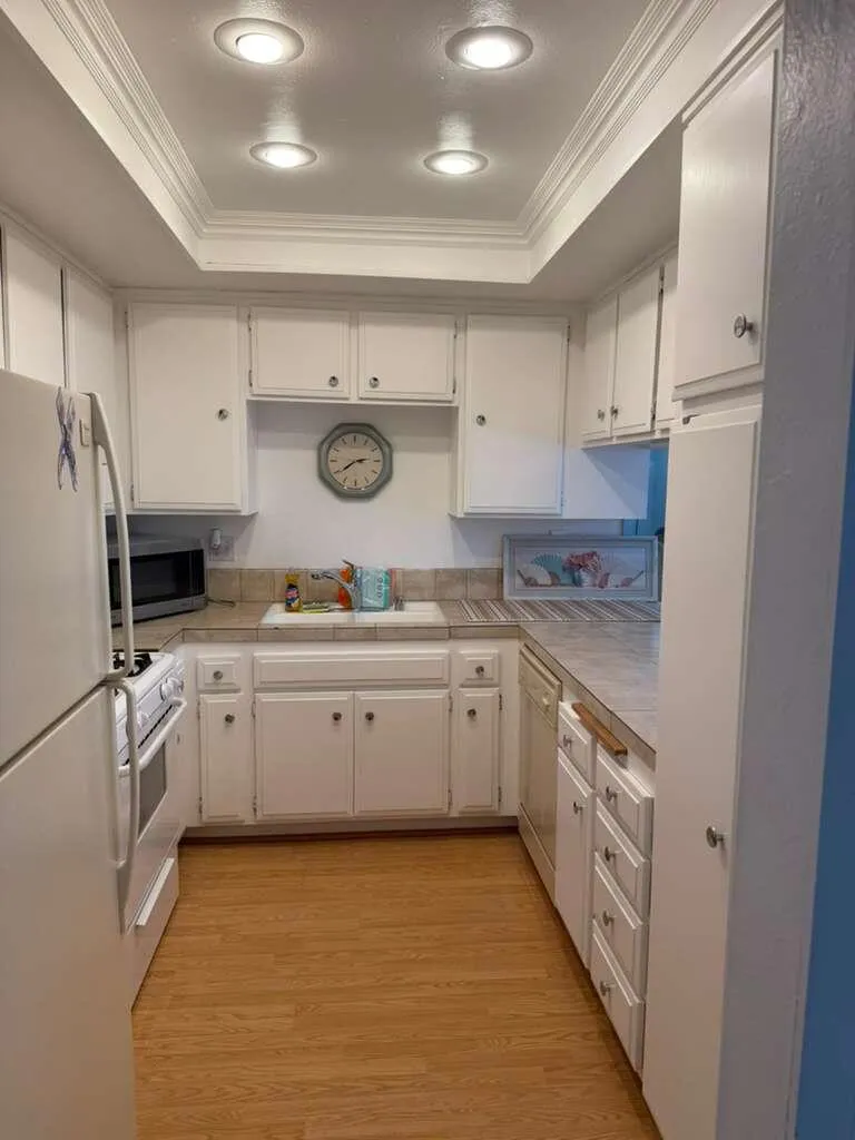 73062 Helen Moody Lane Palm Desert, CA 92260